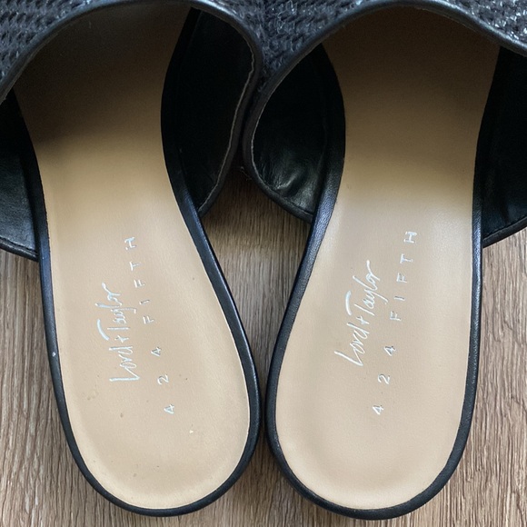 Lord and Taylor 424 Fifth weaved open toe slip on sandals / slippers. - Picture 6 of 6